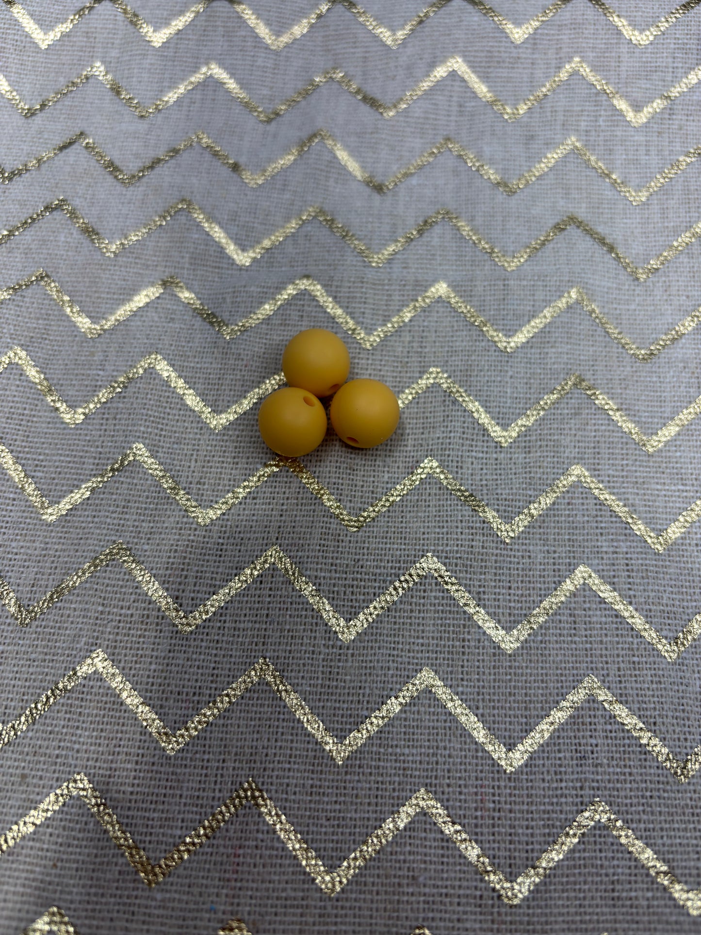Perles rondes Winnie l’ourson 12mm