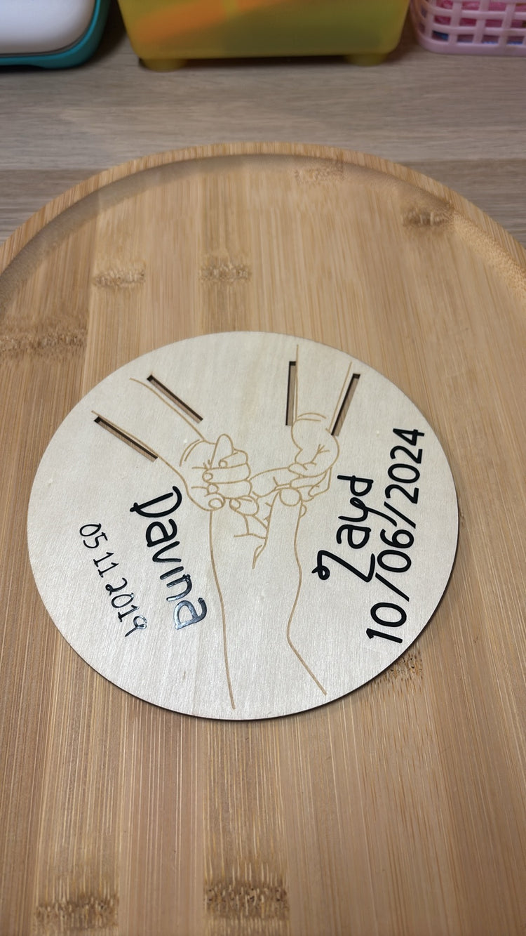 Plaque en bois bracelet naissance