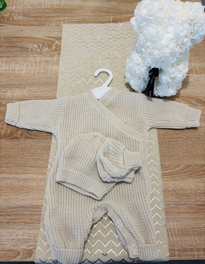 Combinaisons en maille bébé