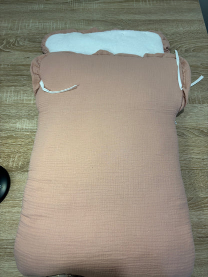 Nid d’ange en coton de gaz  ou minky polaire en précommande
